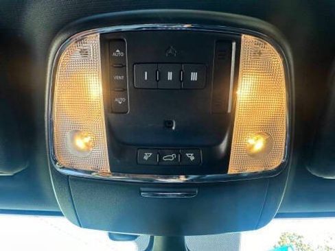 Used 2021 Jeep Grand Cherokee Limited w/ Quick Order Package 28K 80th AWD/4WD image 24