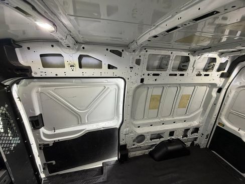 Used 2018 Ford Transit 250 148 High Roof RWD image 27