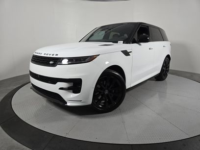New 2025 Land Rover Range Rover Sport Dynamic SE