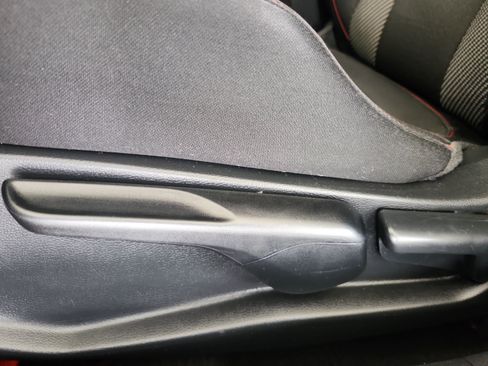 Used 2018 Honda Civic Si image 16