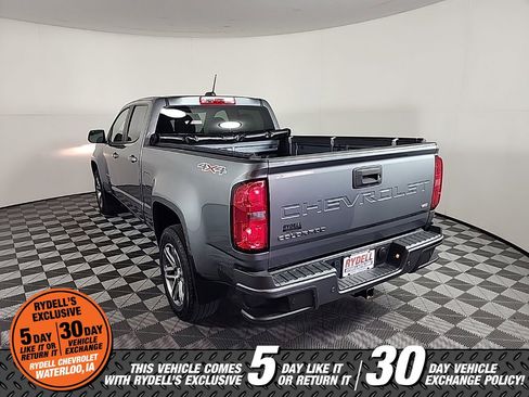 Used 2022 Chevrolet Colorado W/T w/ Custom Special Edition image 8