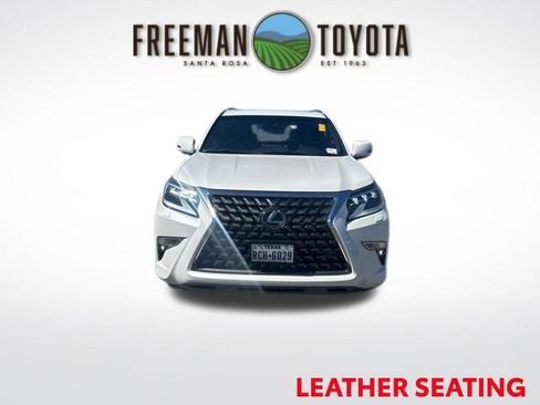 Used 2022 Lexus GX 460 Premium w/ Premium Package AWD/4WD image 3