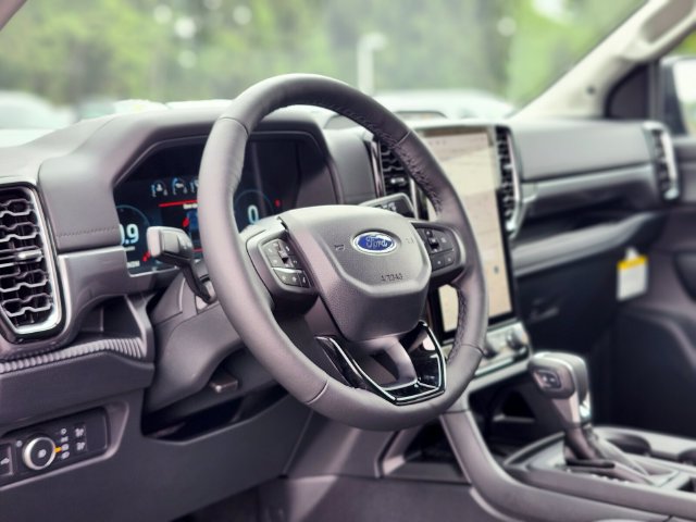 New 2026 Ford Ranger Lariat w/ FX4 Off-Road Package AWD/4WD image 19