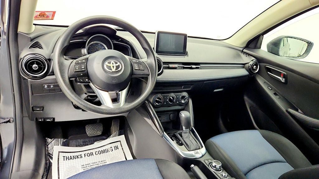 Used 2017 Toyota Yaris iA FWD image 13