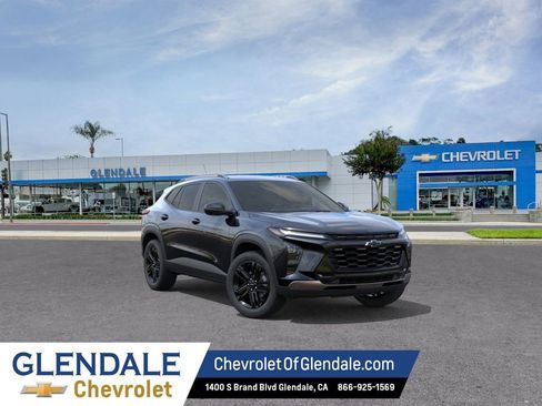 New 2026 Chevrolet Trax ACTIV FWD image 1