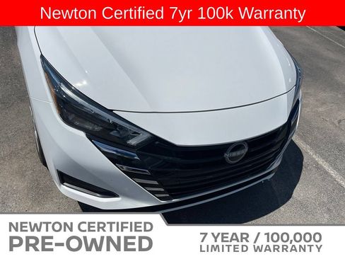 Used 2025 Nissan Versa S w/ Trunk Package FWD image 4