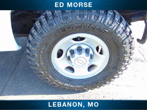 Used 2022 Chevrolet Express 2500 w/ Driver Convenience Package image 24