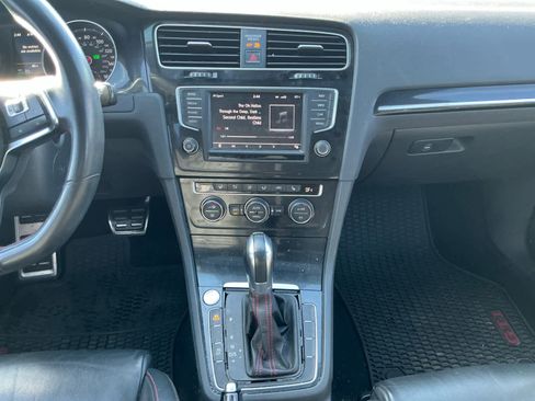 Used 2016 Volkswagen GTI Autobahn w/ Lighting Package (SEL) image 11