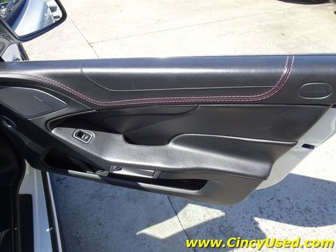 Used 2014 Aston Martin Vanquish Volante RWD image 32