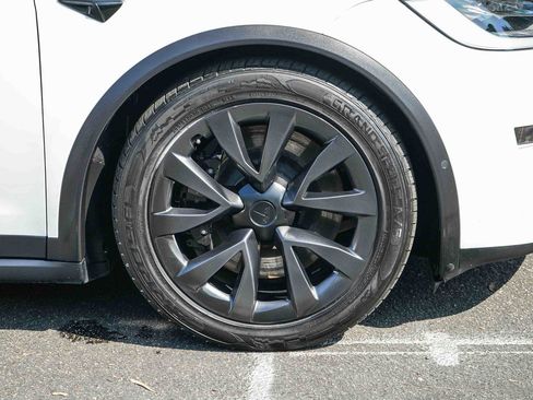 Used 2023 Tesla Model X AWD/4WD image 10