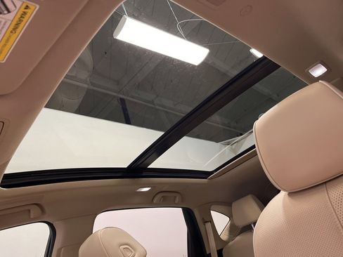 Certified 2024 Acura RDX SH-AWD w/ Advance Package image 12