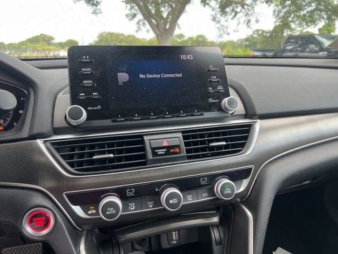 Used 2019 Honda Accord LX image 12