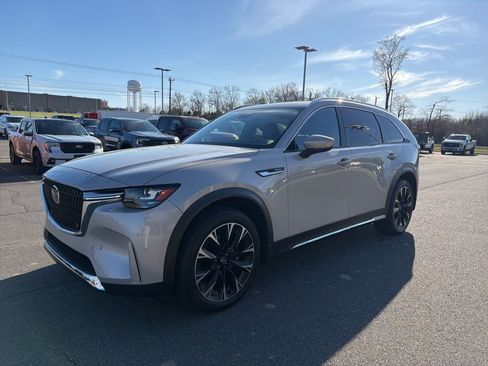 Used 2024 MAZDA CX-90 Plug-In Hybrid w/ Premium Plus image 4