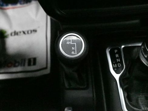 Used 2023 Jeep Gladiator Sport AWD/4WD image 20