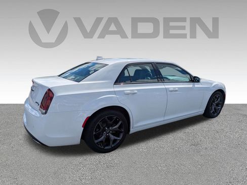 Used 2023 Chrysler 300 S RWD image 24