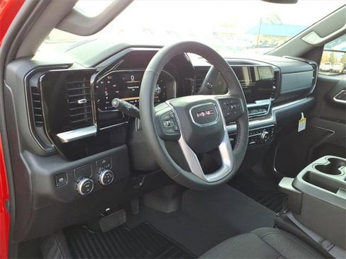 New 2026 GMC Sierra 1500 Elevation image 11