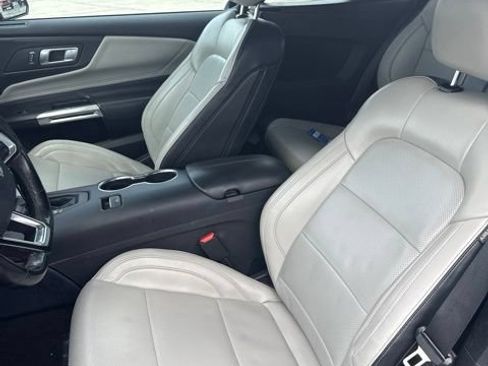 Used 2024 Ford Mustang Premium RWD image 19