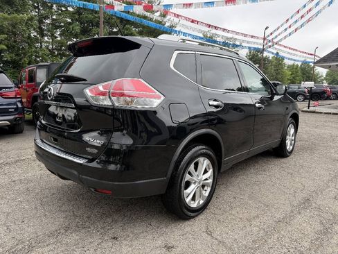 Used 2016 Nissan Rogue SV w/ SV Premium Package AWD/4WD image 10