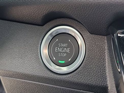 New 2026 Chevrolet Traverse LT image 33