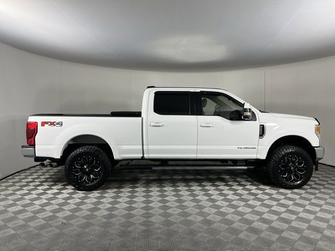 Used 2021 Ford F250 Lariat w/ Lariat Value Package image 5