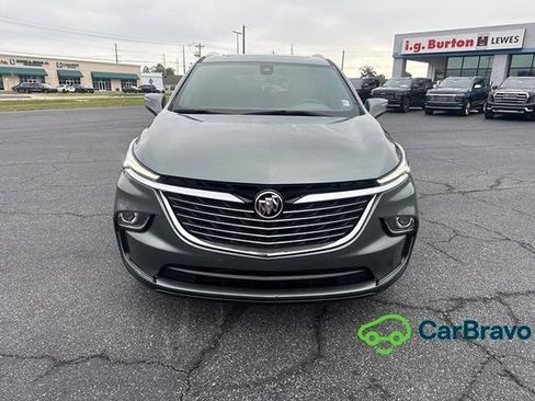 Used 2023 Buick Enclave Essence w/ Experience Buick Package FWD image 8