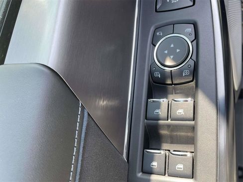 New 2026 Ford F250 Platinum w/ Tremor Off-Road Package image 15