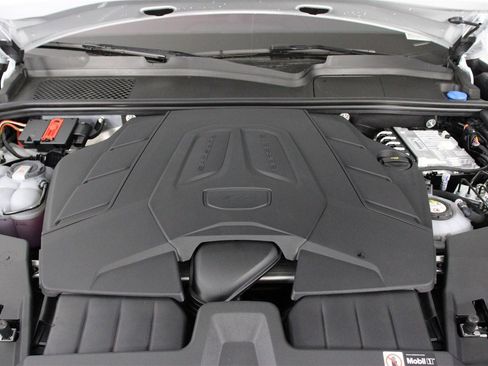 New 2026 Porsche Cayenne E-Hybrid image 20