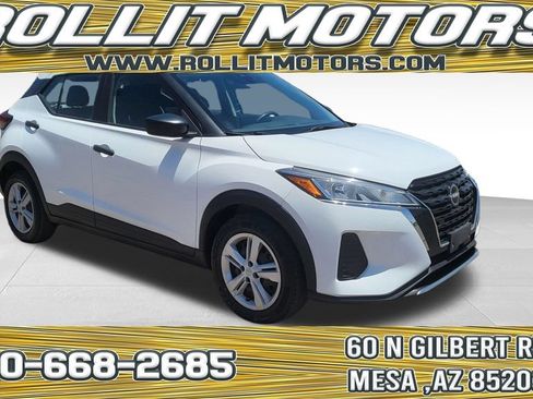 Used 2024 Nissan Kicks S FWD image 1