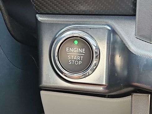 Used 2021 Ford F150 Limited AWD/4WD image 23