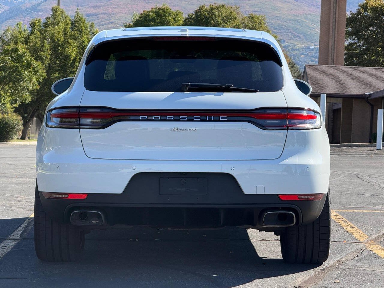 Used 2021 Porsche Macan AWD/4WD image 5