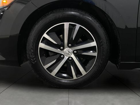 Used 2023 Honda Civic LX image 12