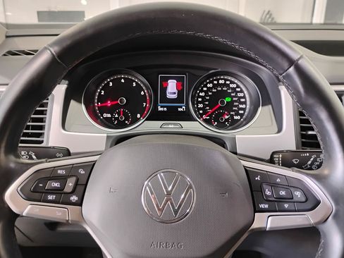 Used 2021 Volkswagen Atlas SE FWD image 45