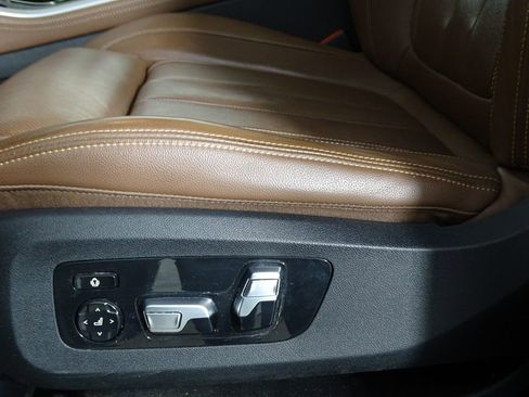 Used 2020 BMW X5 sDrive40i w/ Premium Package image 23