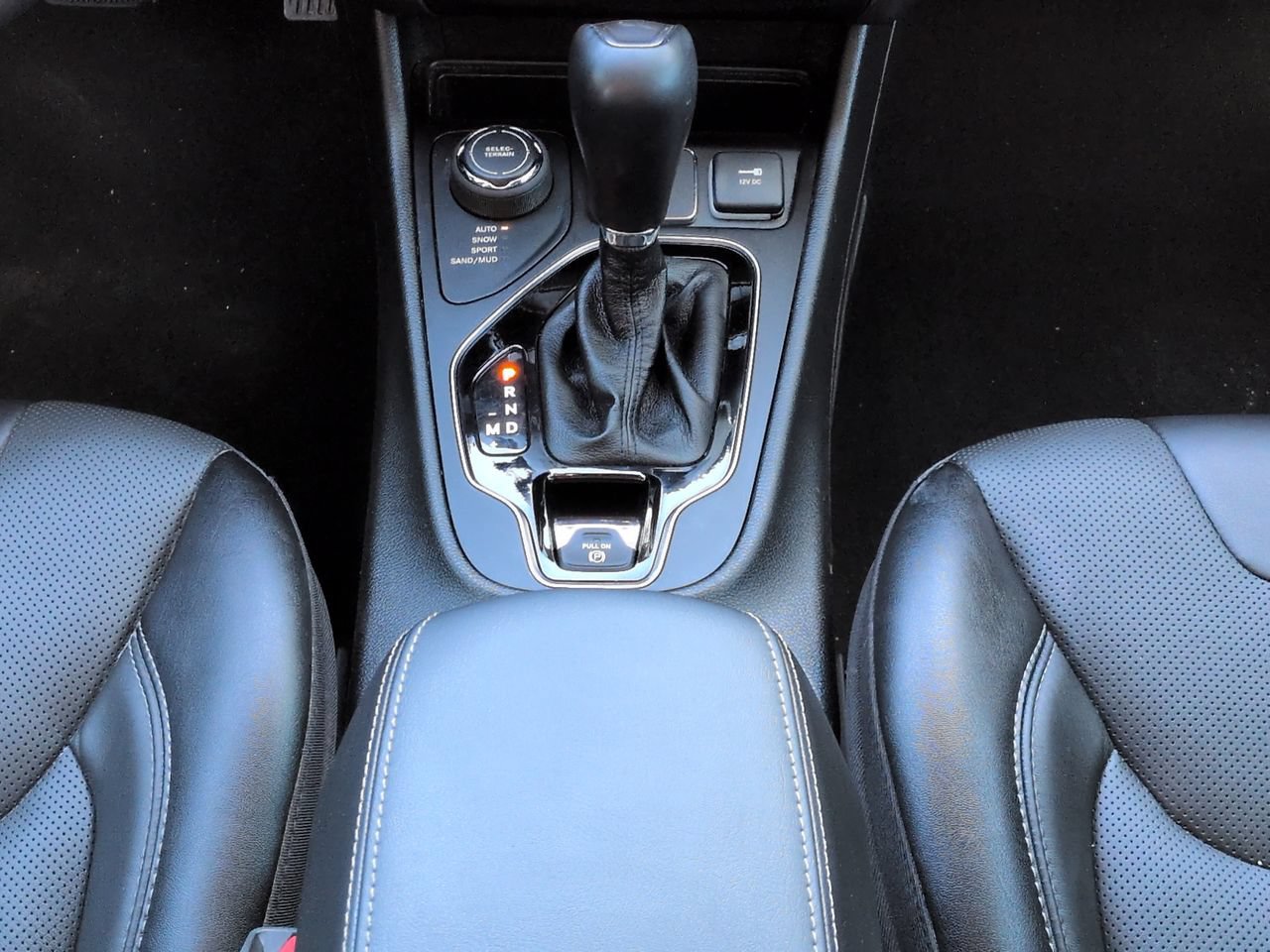 Used 2023 Jeep Cherokee Altitude Lux AWD/4WD image 19
