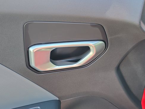 New 2025 Kia K4 LXS image 21