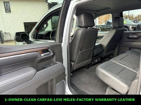 Certified 2025 GMC Sierra 1500 SLT image 11