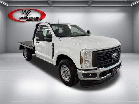New 2026 Ford F250 XL w/ XL Chrome Package RWD image 3