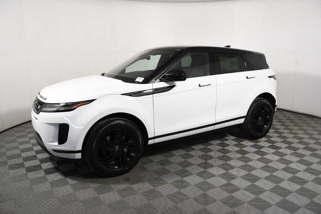 Certified 2026 Land Rover Range Rover Evoque Dynamic SE AWD/4WD image 2