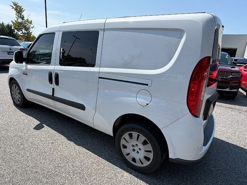 Used 2019 RAM ProMaster City Tradesman SLT FWD image 10