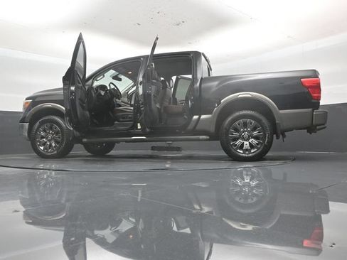 Used 2018 Nissan Titan Platinum Reserve w/ Platinum Utility Package AWD/4WD image 64