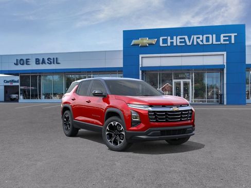New 2026 Chevrolet Equinox LT w/ LPO, Floor Liner Package AWD/4WD image 1