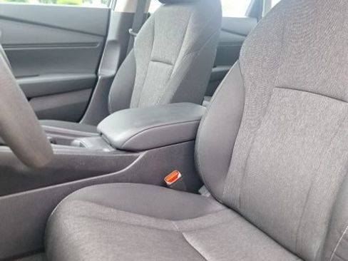 Used 2023 Honda Accord EX image 11
