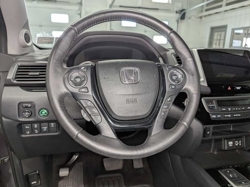 Used 2020 Honda Ridgeline RTL-E image 35