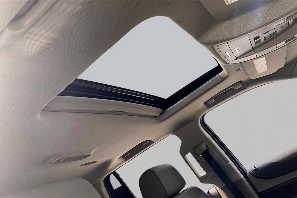 Used 2019 Chevrolet Tahoe Premier w/ Max Trailering Package AWD/4WD image 27