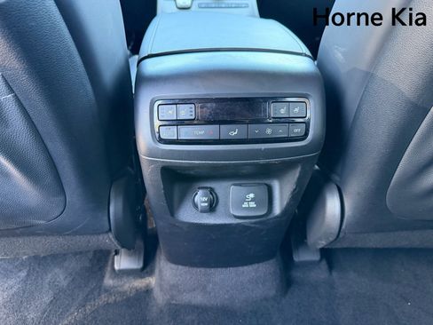 Used 2022 Hyundai Palisade Calligraphy FWD image 18