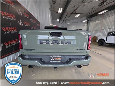 Used 2026 RAM 1500 Big Horn AWD/4WD image 8