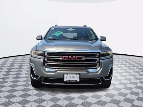 Certified 2023 GMC Acadia SLE w/ Driver Convenience Package FWD image 3