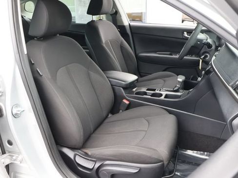 Used 2016 Kia Optima LX FWD image 19