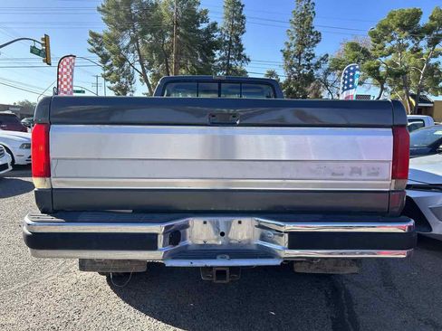 Used 1989 Ford F250 4x4 Regular Cab image 8