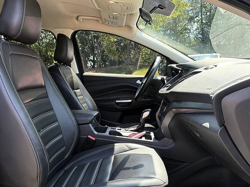 Used 2019 Ford Escape SEL AWD/4WD image 13
